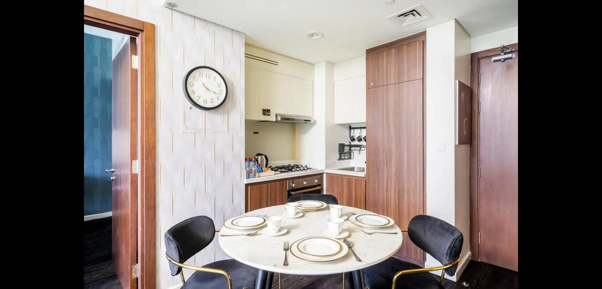 Luxury 2 Bedroom With Burj Khalifa View Dubai