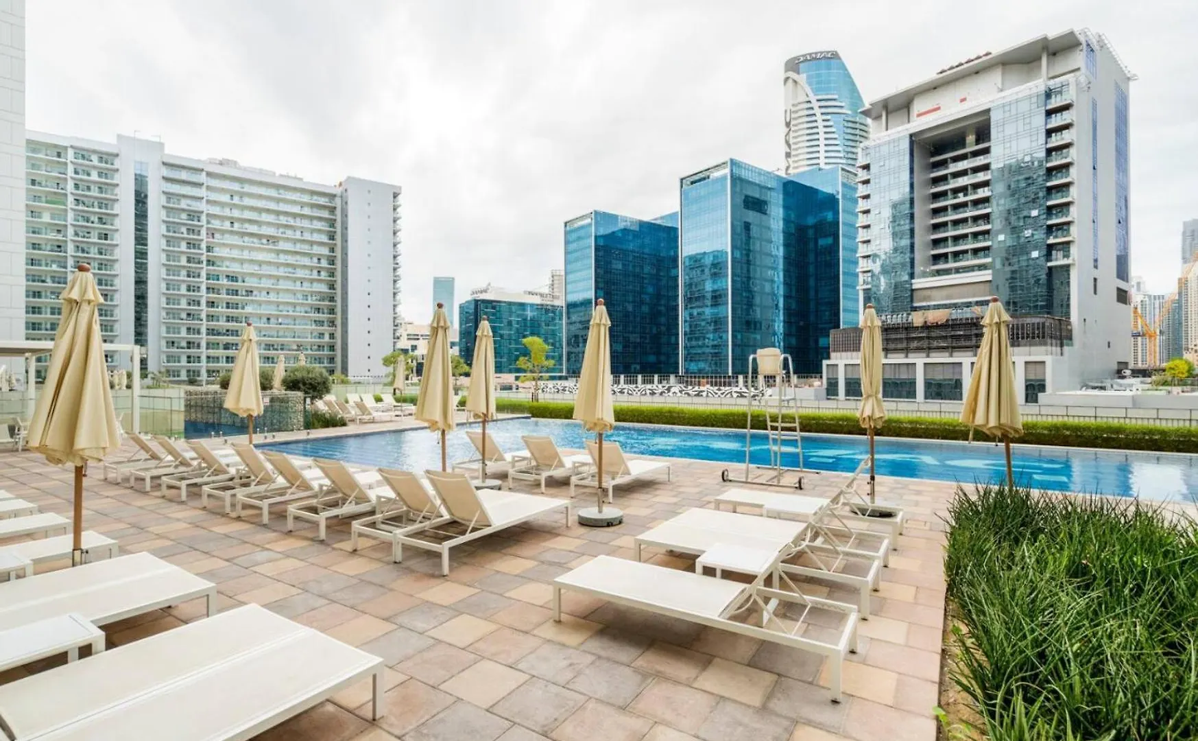 Luxury 2 Bedroom With Burj Khalifa View Dubai Apartment